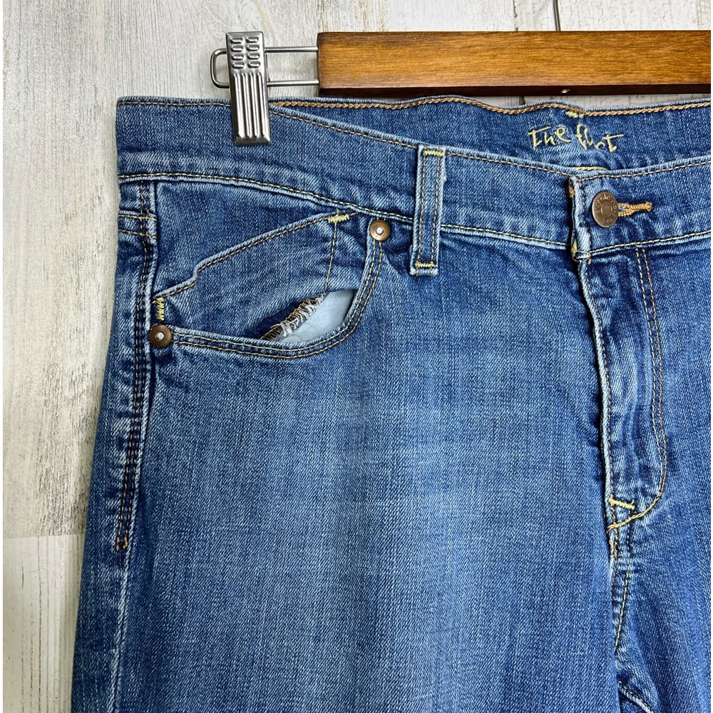 Old Navy The Flirt Women's Low Rise Denim Jeans Blue Size 12 - Picture 5 of 16